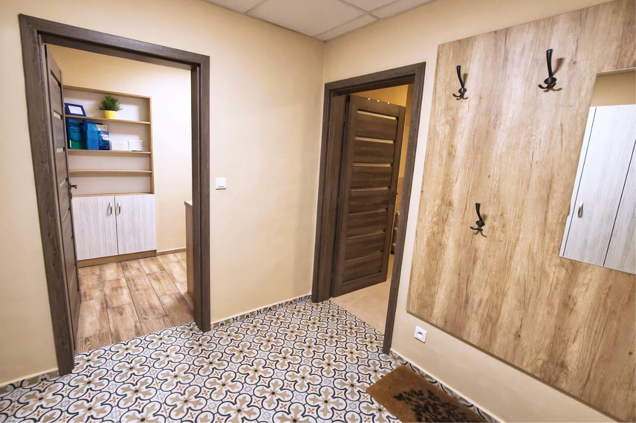 Nice Accommodation In Mikulov Exterior photo