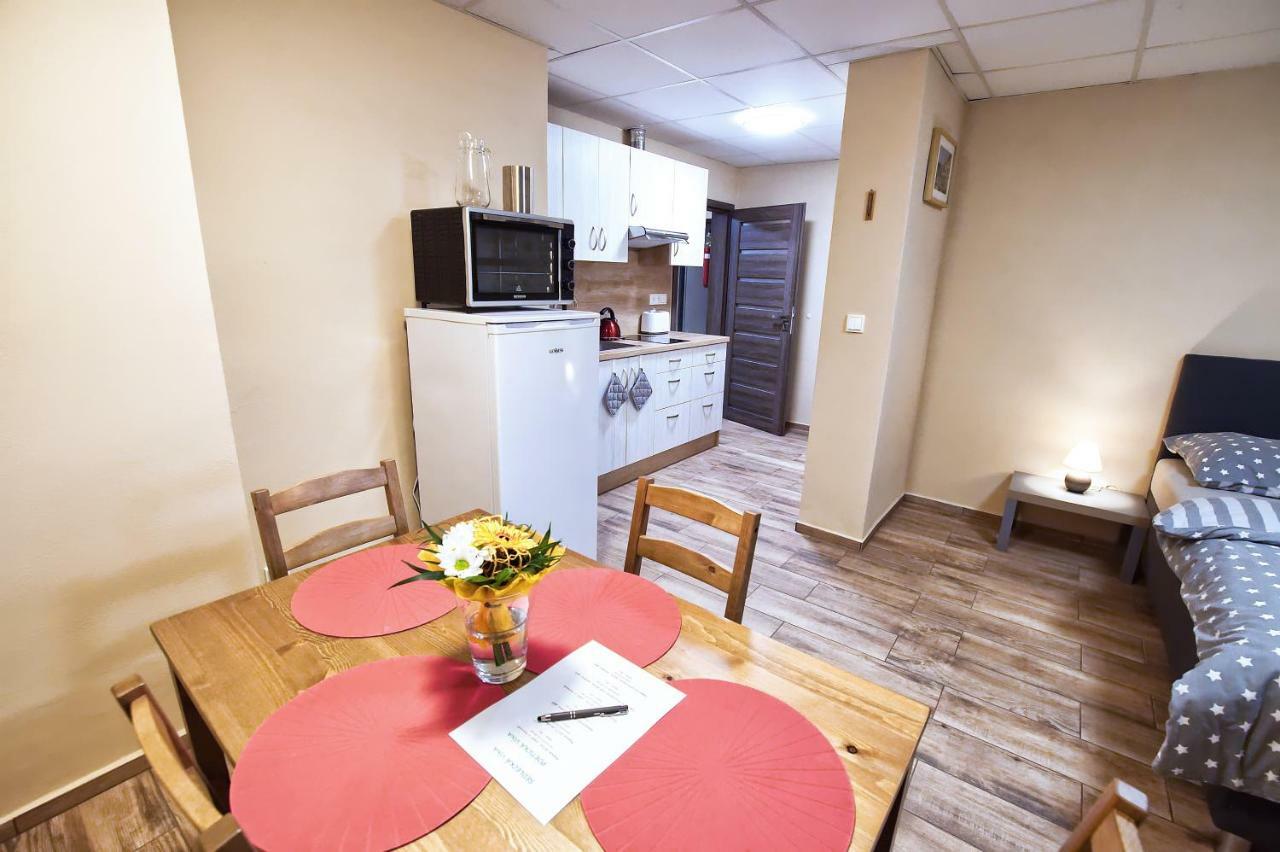 Nice Accommodation In Mikulov Exterior photo